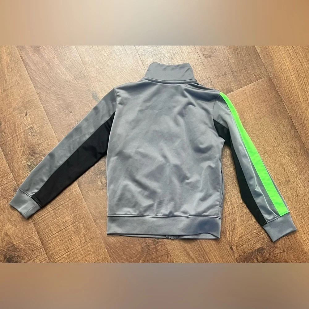 Nike boys full zip jacket coat hoodie bundle 2 total pockets Sz 5